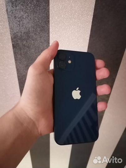 iPhone 12, 64 ГБ