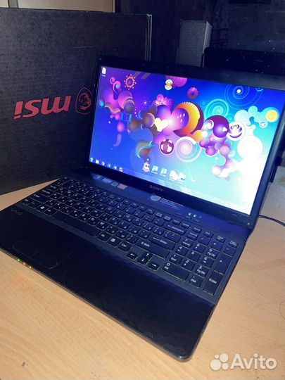 Sony vaio pcg-71C12V