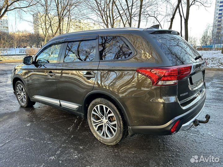 Mitsubishi Outlander 2.0 CVT, 2018, 136 000 км