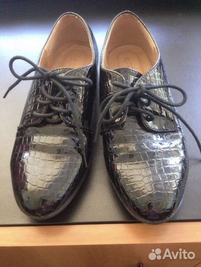 Женские туфли