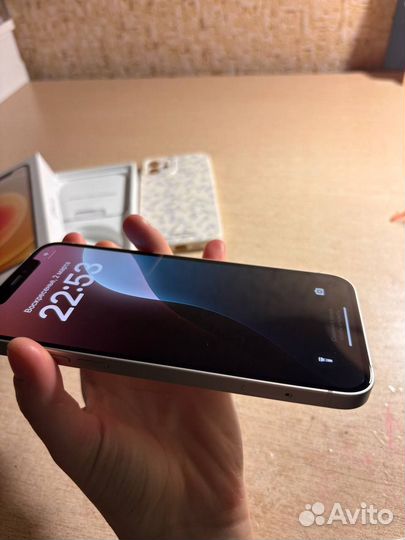 iPhone 12, 128 ГБ