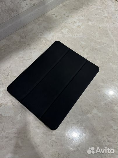 Чехол на iPad