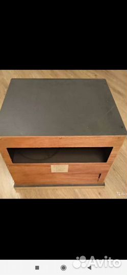Тумба для аудиоаппаратуры
