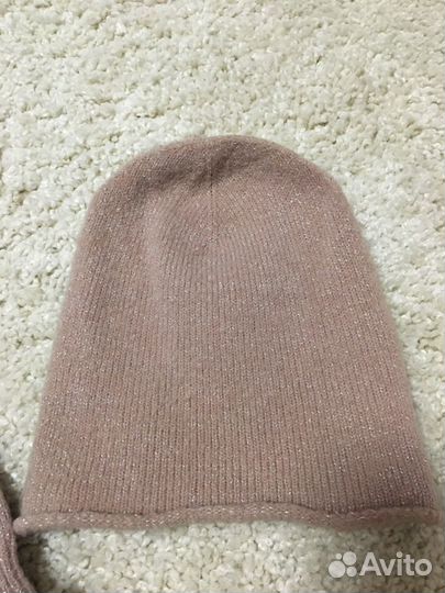 Шапка и перчатки Mango