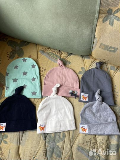Шапки новые детские