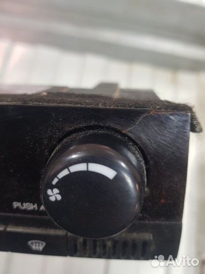 Блок управления отопителем Ssangyong Kyron DJ