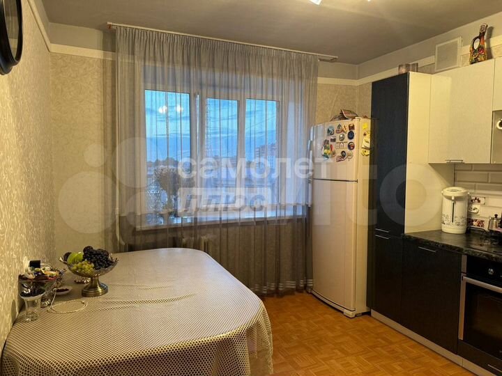 3-к. квартира, 89,1 м², 8/10 эт.