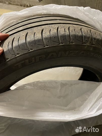 Bridgestone Turanza T005 225/55 R17