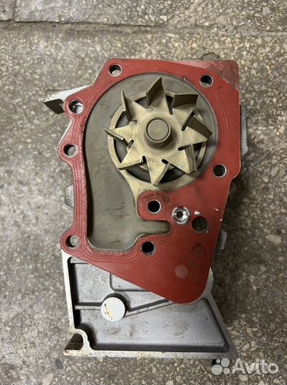 Помпа renault logan 8 кл