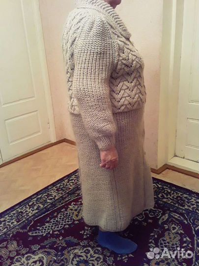 Пальто вязаное