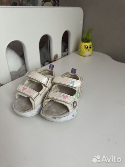 Босоножки для девочки
