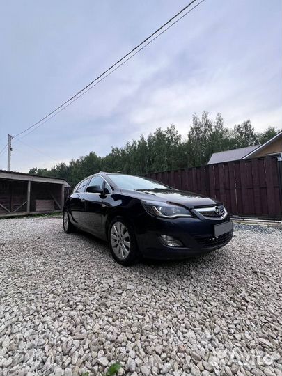 Opel Astra 1.6 AT, 2011, 260 000 км