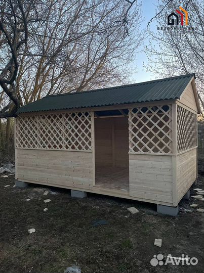 Беседка с мебелью