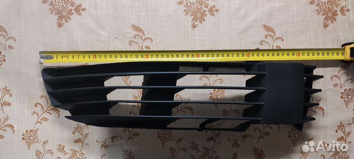 Решëтка бампера VW Passat B5+