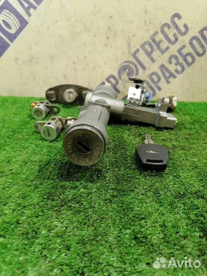 Замок зажигания Ssangyong Rexton Rx270 внедорожник