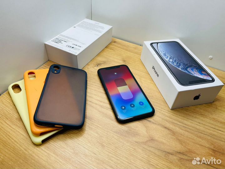 iPhone Xr, 64 ГБ