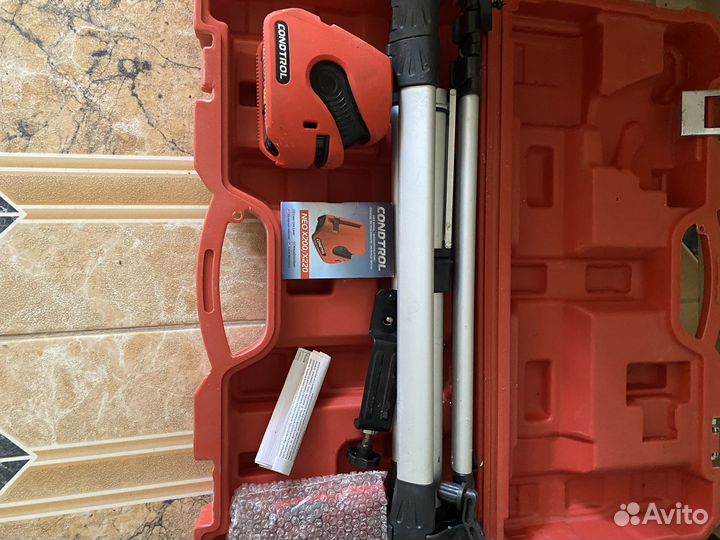 Лазерный нивелир