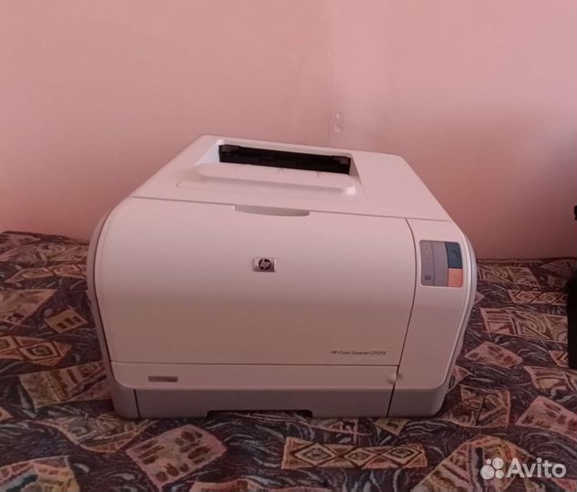 Принтер Hp Color Laserjet CP1215
