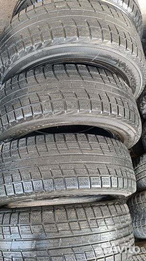 Yokohama Ice Guard IG30 215/65 R16 98Q
