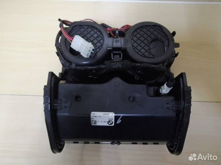 Подстаканник BMW X3 G01 M-paket B47D20B