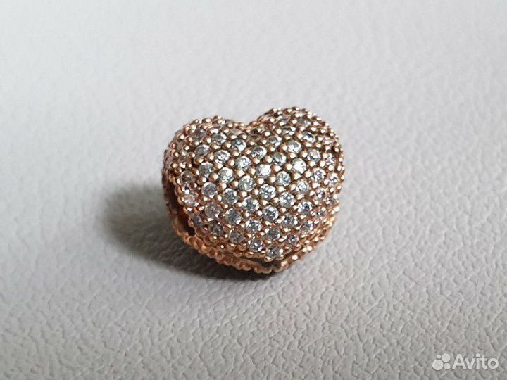Браслет и шармы Pandora Rose