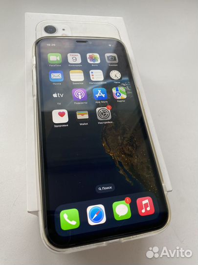11 128GB белый в идеальном состоянии