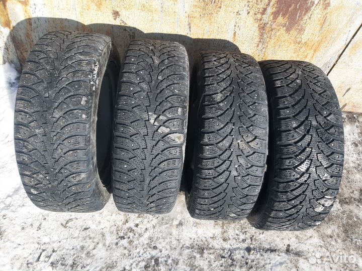 Nokian Tyres Hakkapeliitta 4 205/55 R16