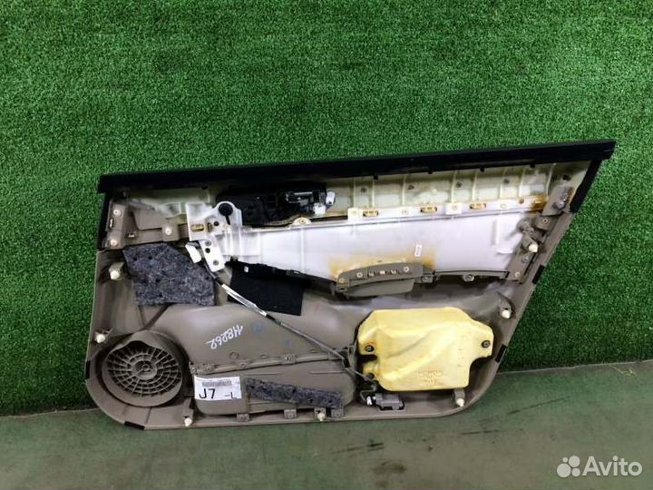 Обшивка двери передняя левая Honda Civic FD3 LDA