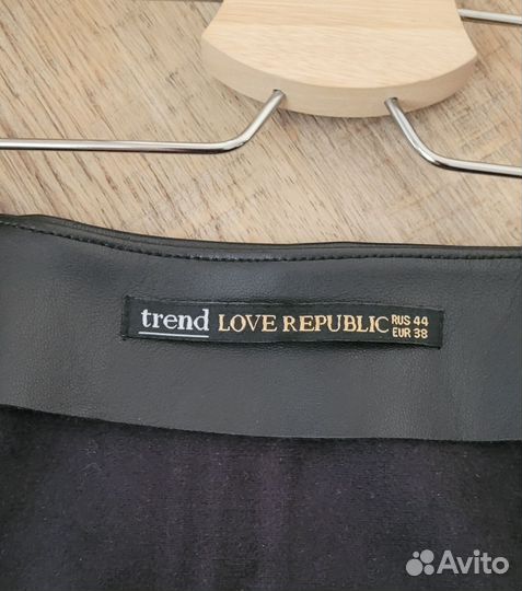 Кожаная юбка карандаш 44