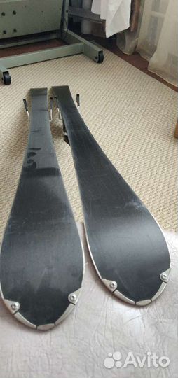 Горные лыжи и ботинки женские