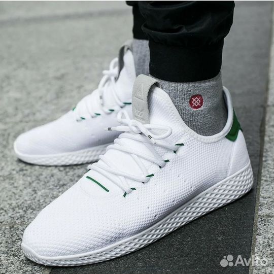 Adidas pharrell williams кроссовки