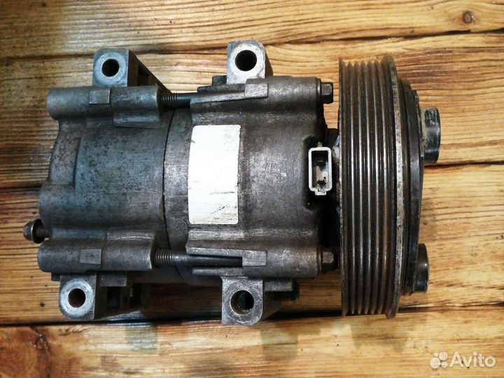 Компрессор кондиционера ford focus 1, трубки