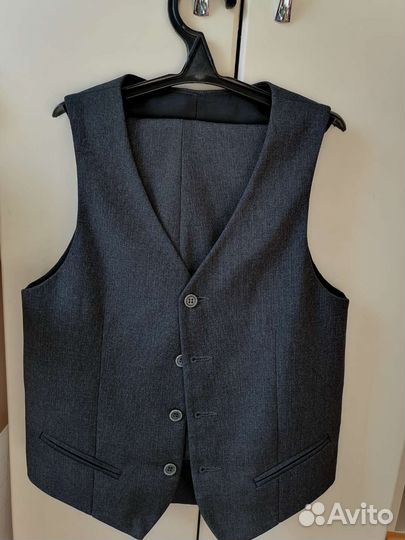 Костюм жилетка и брюки