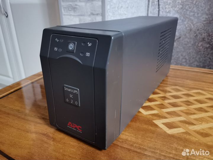APC Smart-UPS SC 620VA