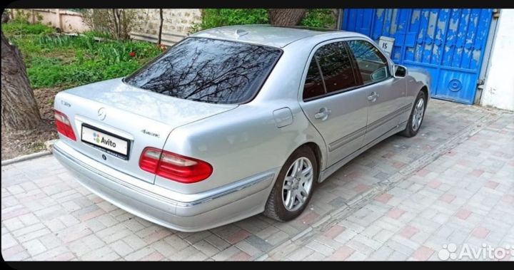 Mercedes-Benz E-класс 3.2 AT, 2000, 297 000 км
