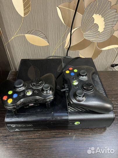 Xbox 360e 500gb