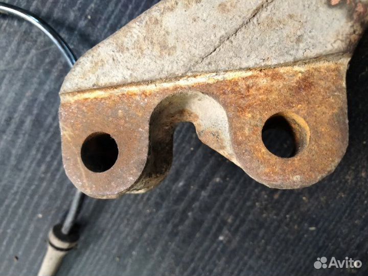 Кулак поворотный правый передний Peugeot 308 EP6