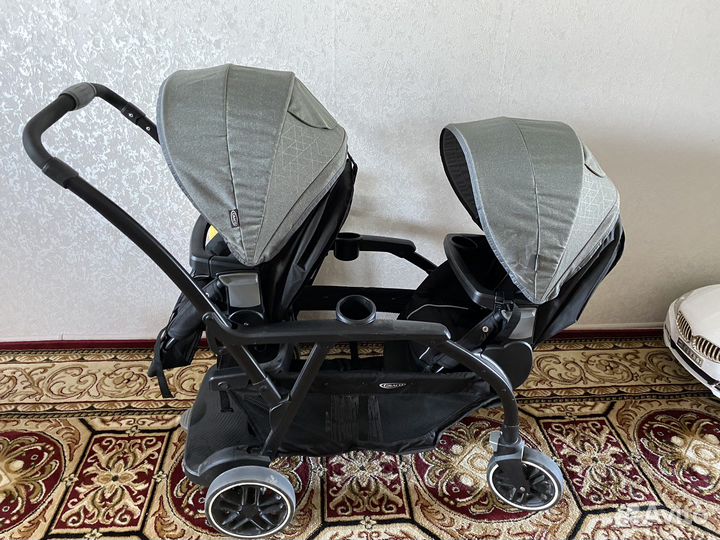 Коляска для двойни