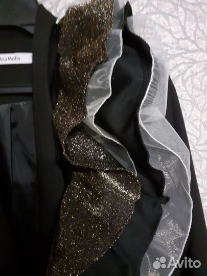 Волан на пиджак,платье