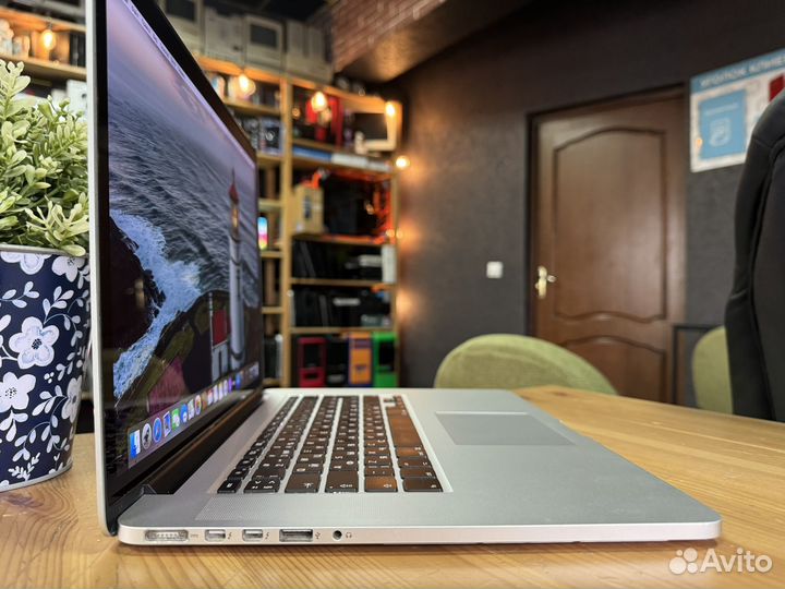 Ноутбук Apple MacBook Pro 15 Retina Core i7