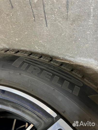 Pirelli Ice Zero SUV 235/55 R19 и 255/50 R19 105H
