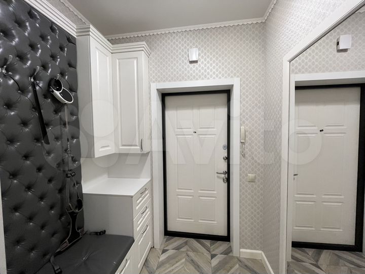 3-к. квартира, 96,8 м², 3/5 эт.