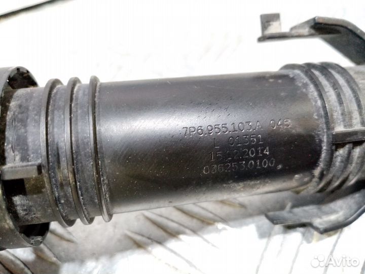 Б/У Форсунка омывателя фары левая#001