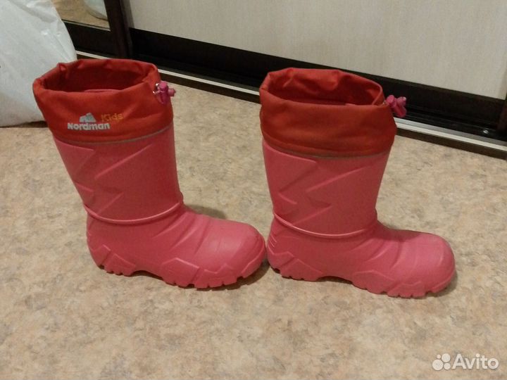 Резиновые сапоги