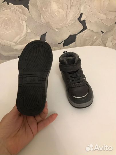 Ботинки Tombi 24