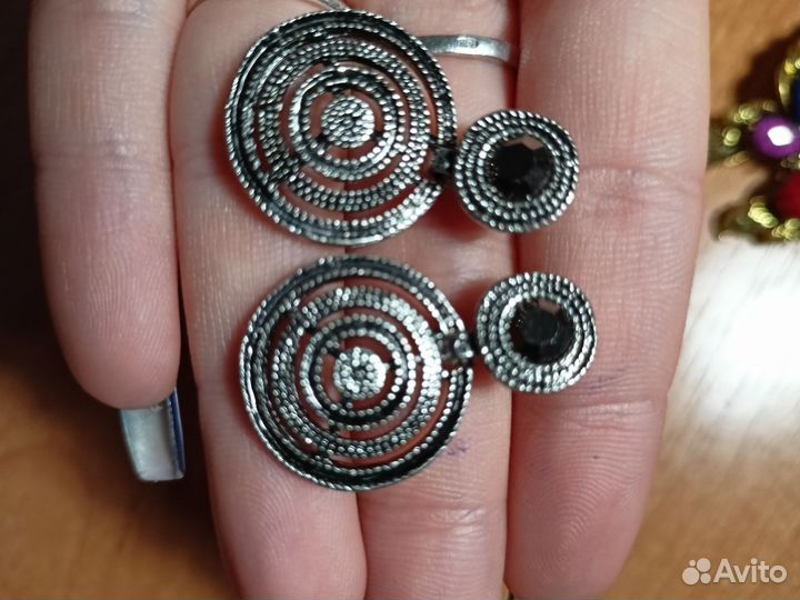 Винтажные украшения
