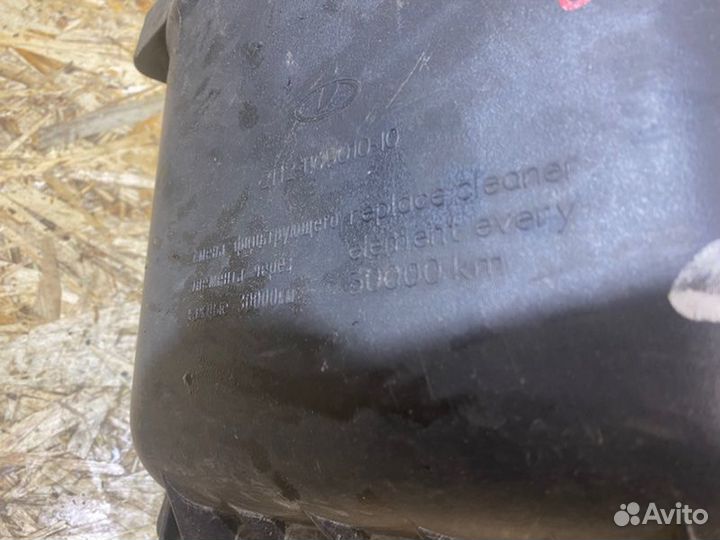 Корпус воздушного фильтра LADA Priora седан 2008