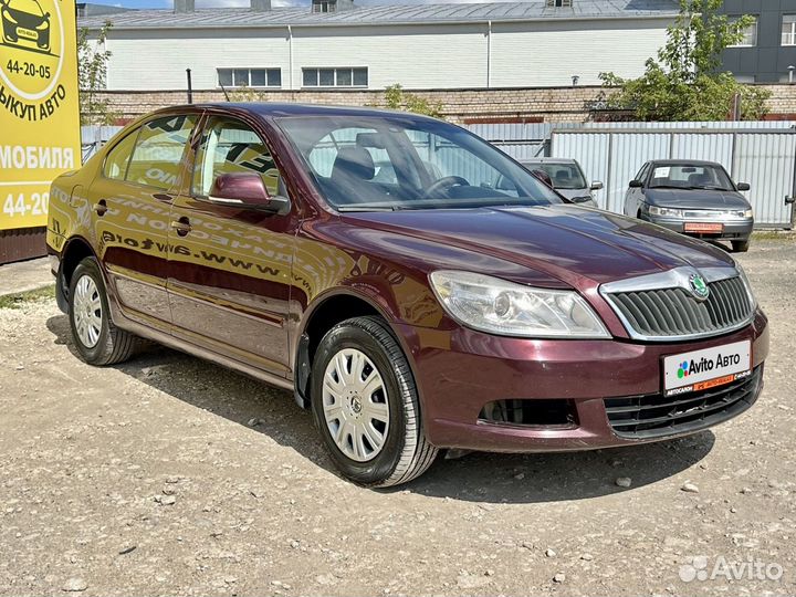 Skoda Octavia 1.6 МТ, 2010, 286 875 км