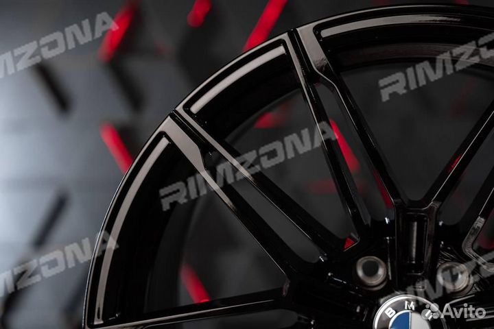 Литой диск в стиле BMW R19 5x112 sv