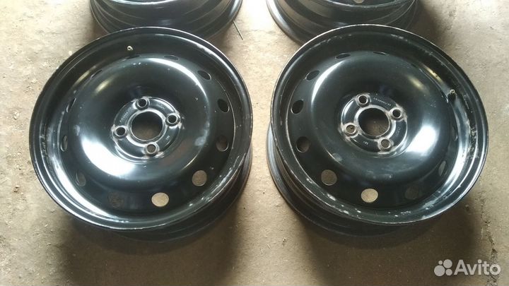 Диски r15 4x100 Renault Nissan LADA